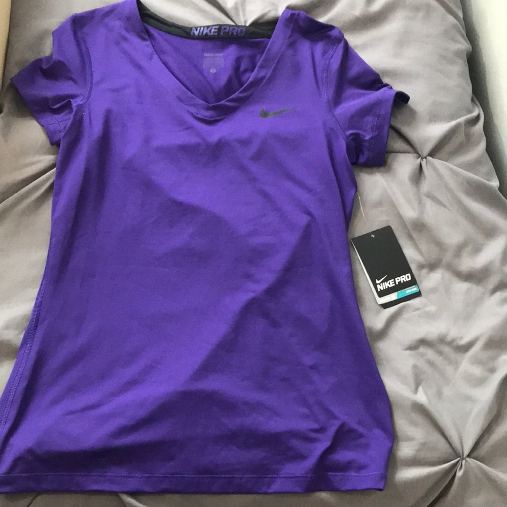 Nike Pro